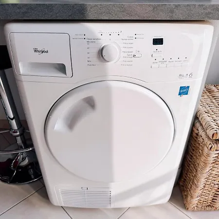 Spacious Seaside With Garden & Sea-view * Antibes