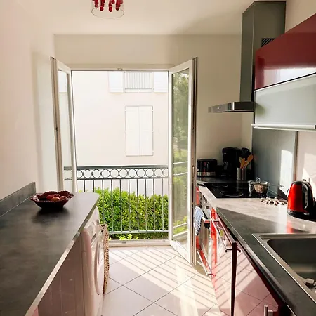 Appartement Spacious Seaside With Garden & Sea-view *